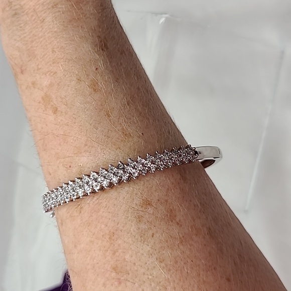 Diamond (Genuine) Sterling Silver Bangle Bracelet - Picture 16 of 17